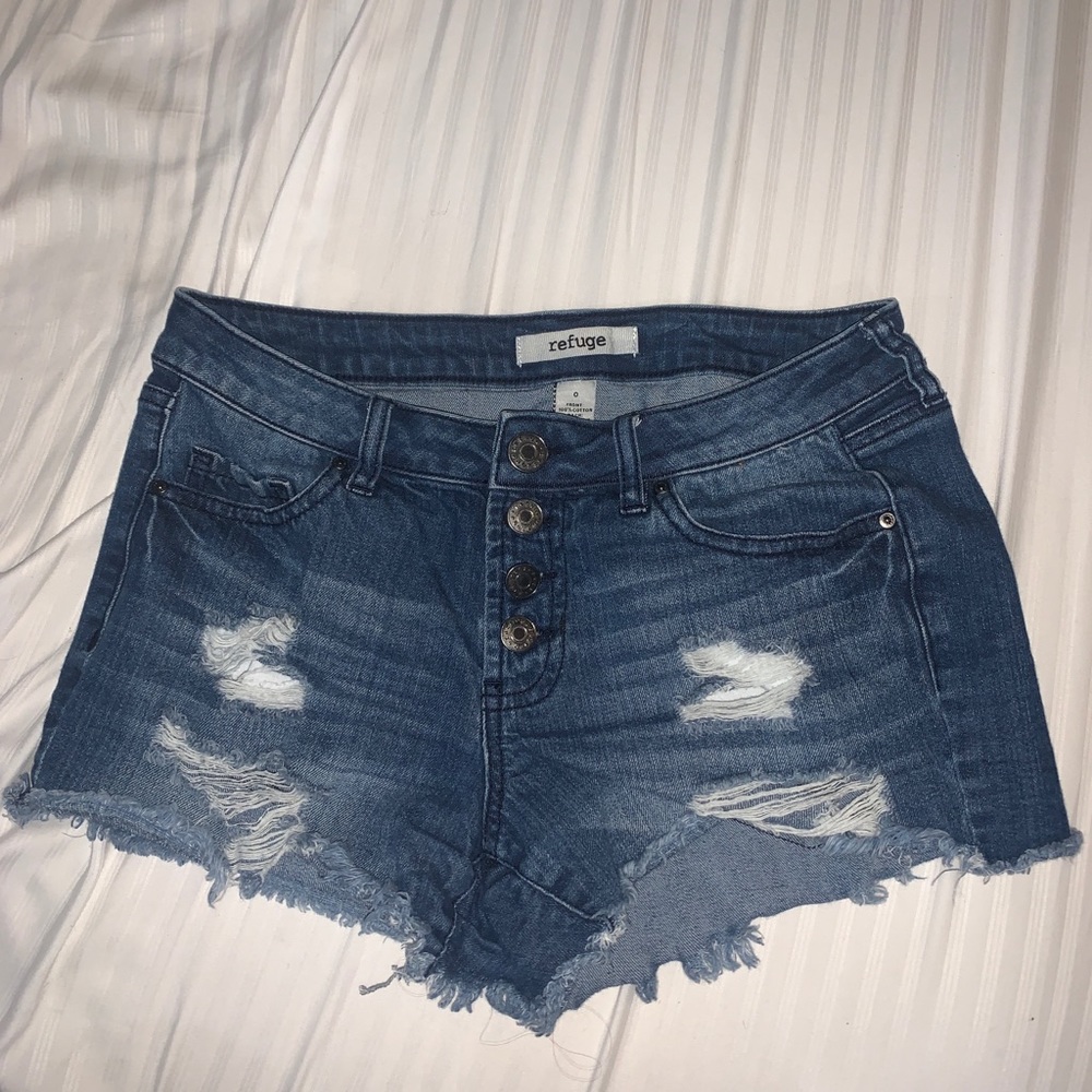 Refuge Jean Shorts!!
